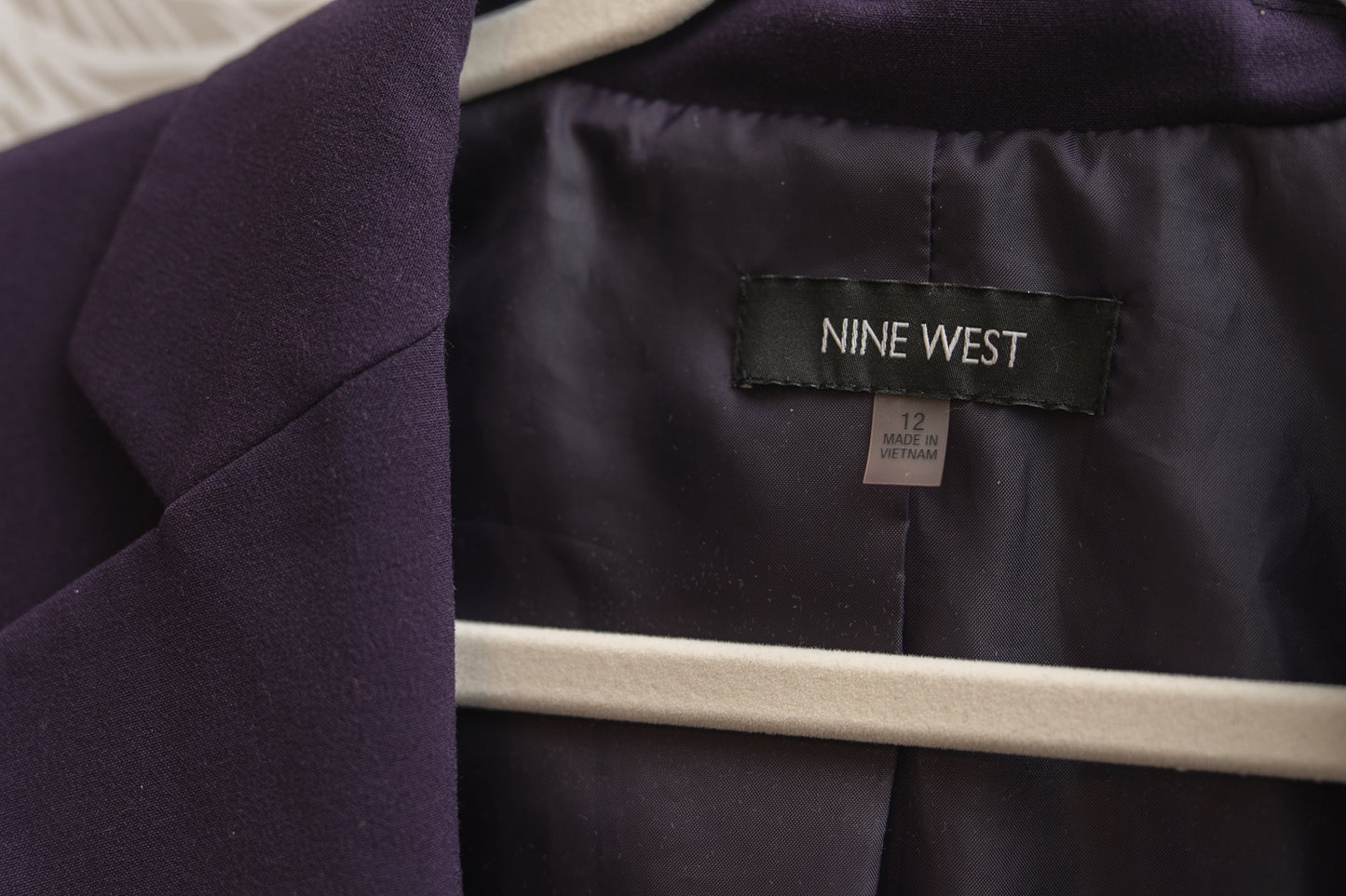 Size 12 | Dark Purple Blazer ❄️