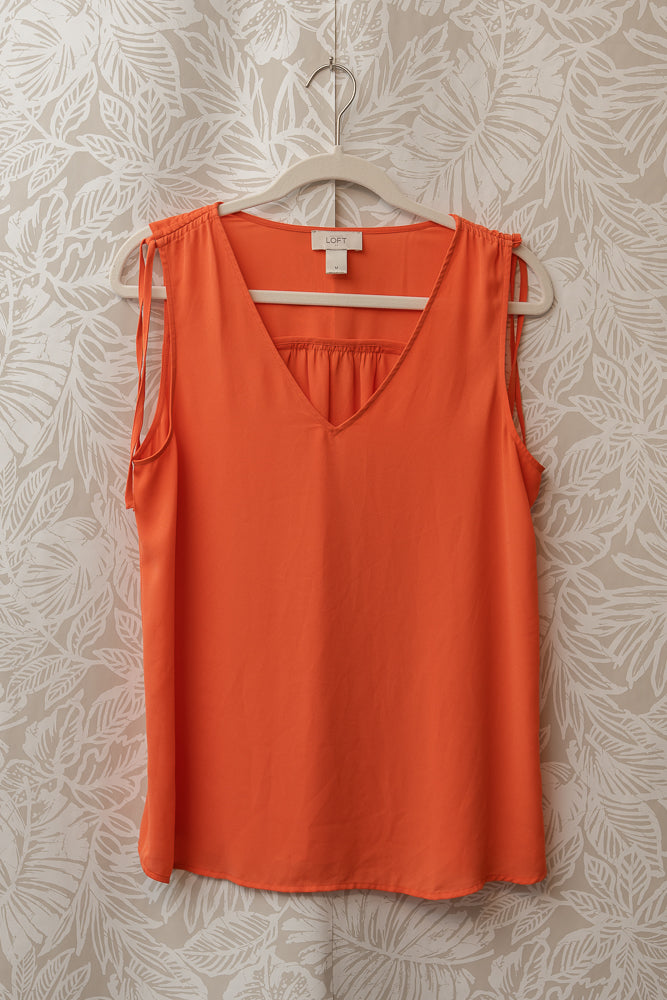 Size M | Orangish Coral Sheer Sleeveless 🌷/🍁