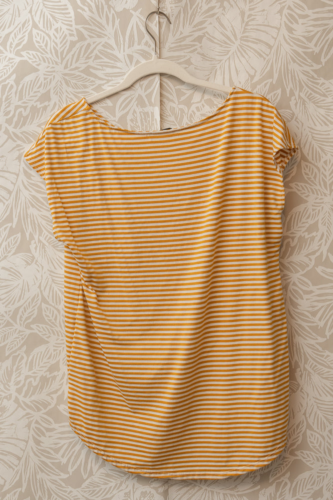 Size L | Mustard Thin Stripped Short Sleeve 🍁