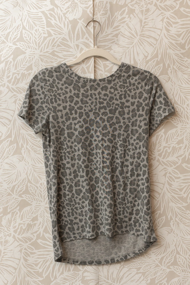 Size S | Grey Animal Print  ❄️